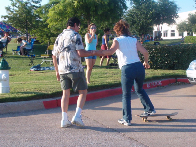 618x457 pixels (128K)