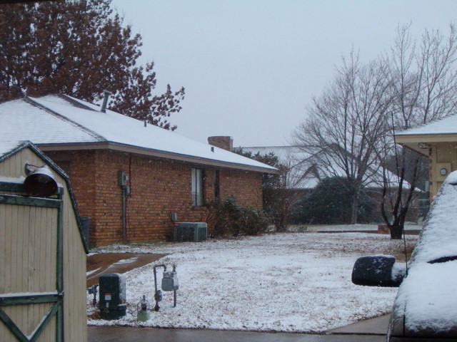 618x457 pixels (116K)