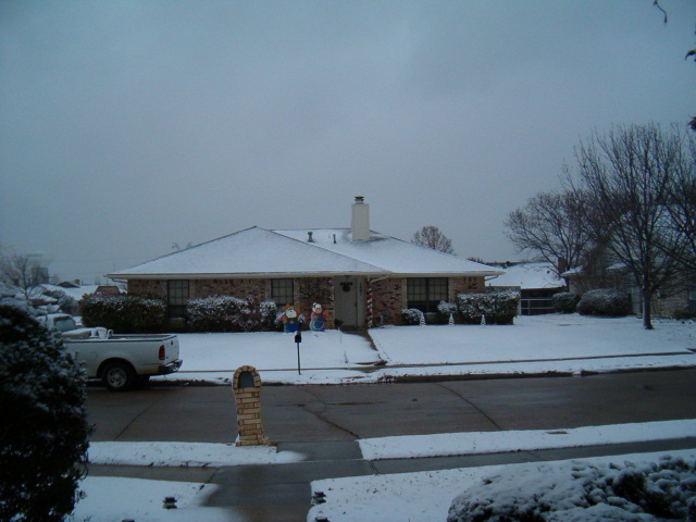 618x457 pixels (114K)