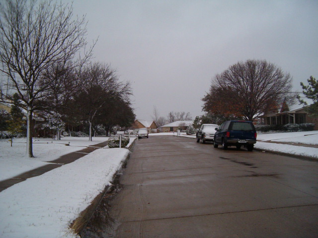 618x457 pixels (103K)