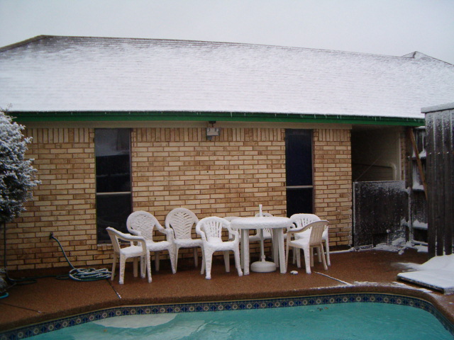 618x457 pixels (124K)