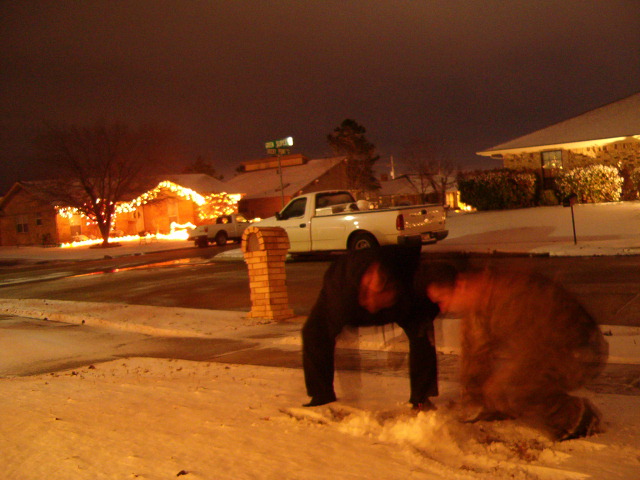 618x457 pixels (108K)