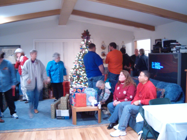 618x457 pixels (131K)