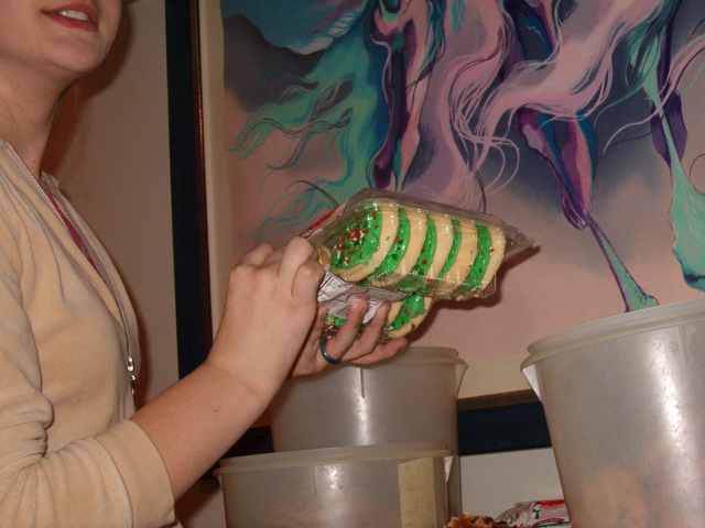 618x457 pixels (113K)