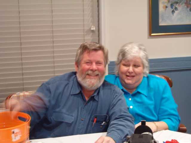 618x457 pixels (131K)