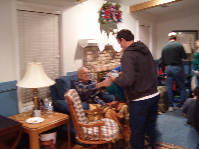 618x457 pixels (138K)