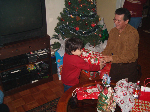 618x457 pixels (123K)