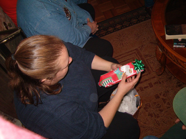 618x457 pixels (128K)