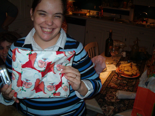 618x457 pixels (133K)