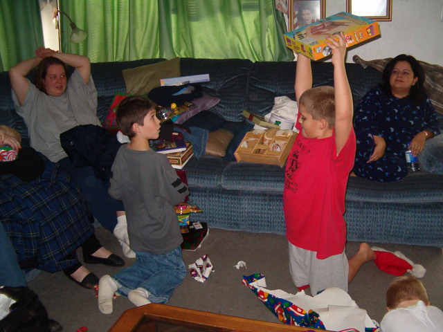 618x457 pixels (122K)