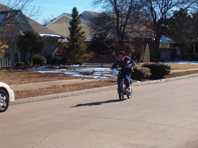 618x457 pixels (120K)