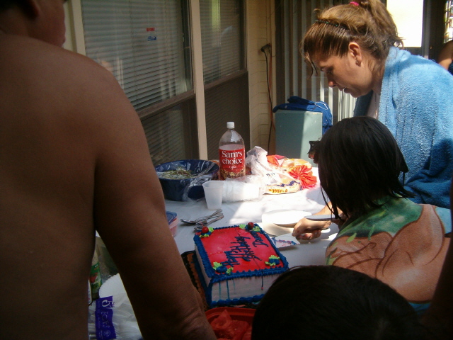 618x457 pixels (148K)