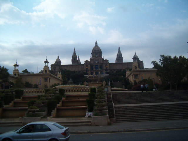 618x457 pixels (169K)