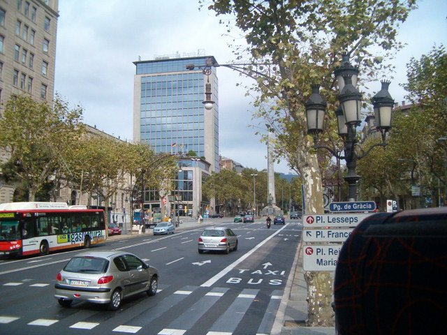 618x457 pixels (132K)