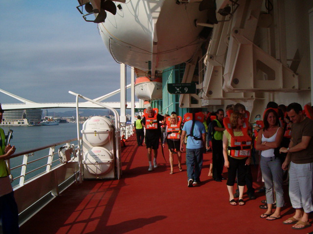 618x457 pixels (120K)