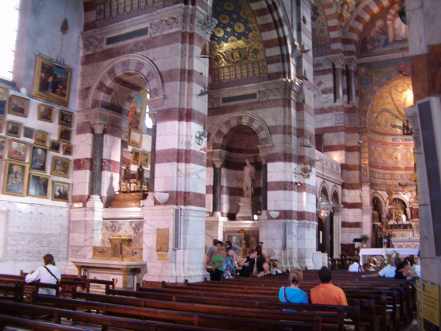 618x457 pixels (132K)