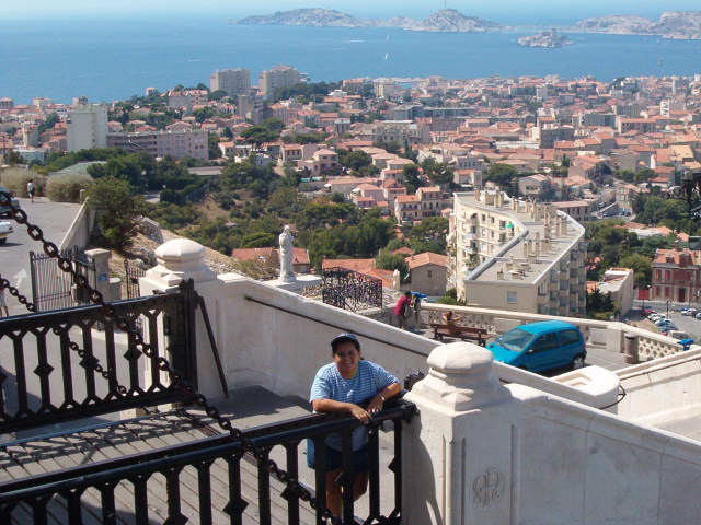 618x457 pixels (134K)