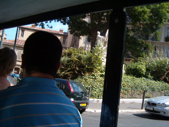 618x457 pixels (112K)