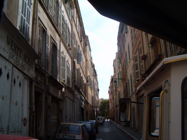 618x457 pixels (95K)