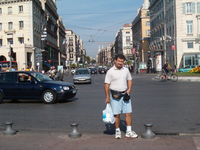 618x457 pixels (117K)