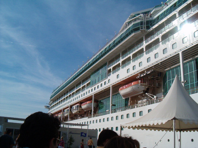 618x457 pixels (121K)