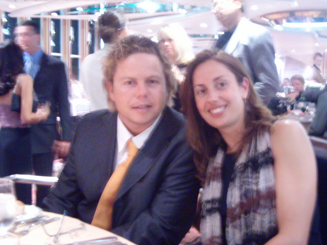 618x457 pixels (116K)