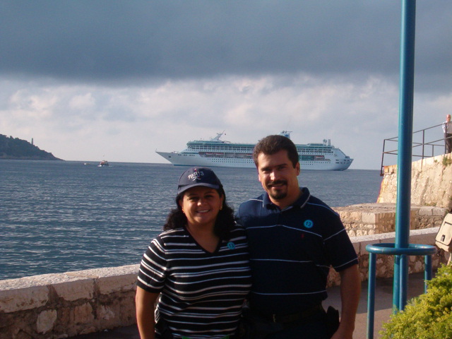 618x457 pixels (119K)