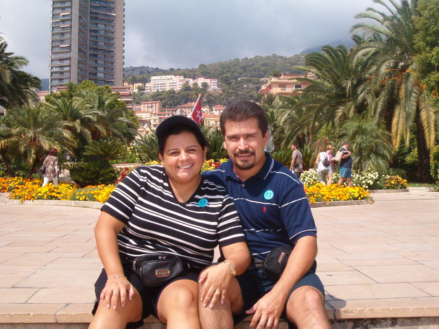 618x457 pixels (130K)