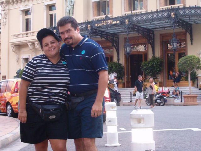 618x457 pixels (130K)