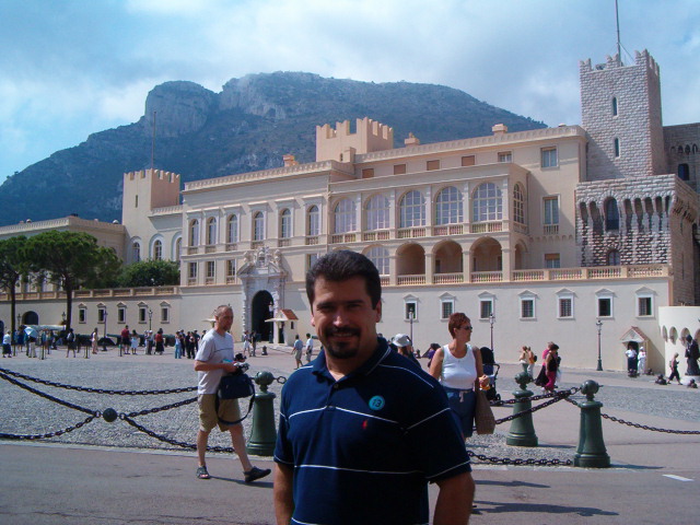 618x457 pixels (124K)