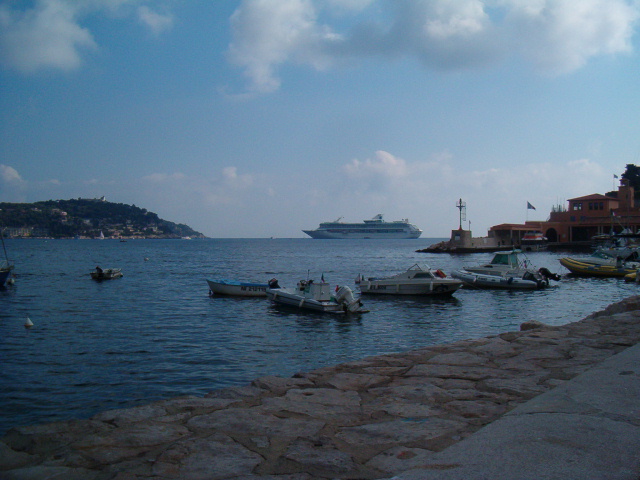 618x457 pixels (134K)