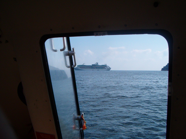 618x457 pixels (126K)