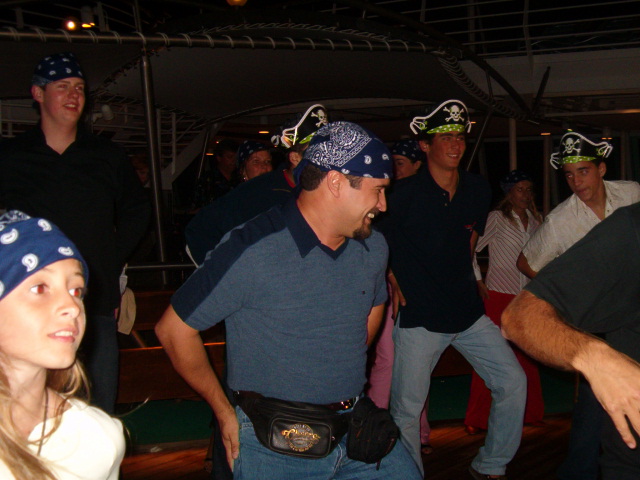 618x457 pixels (119K)