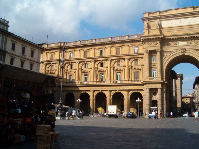 618x457 pixels (120K)