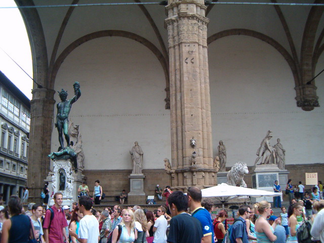 618x457 pixels (118K)