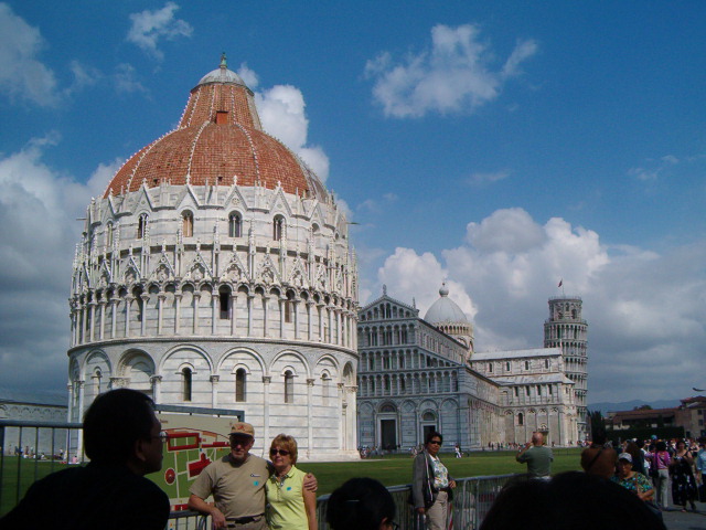 618x457 pixels (117K)