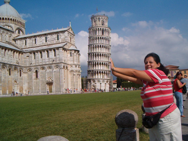 618x457 pixels (120K)