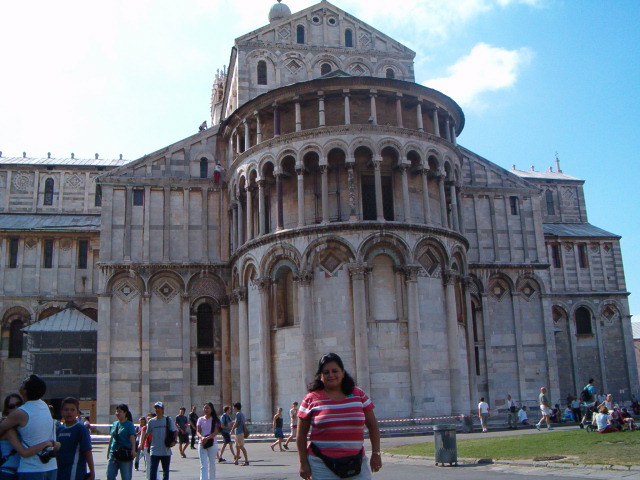 618x457 pixels (122K)