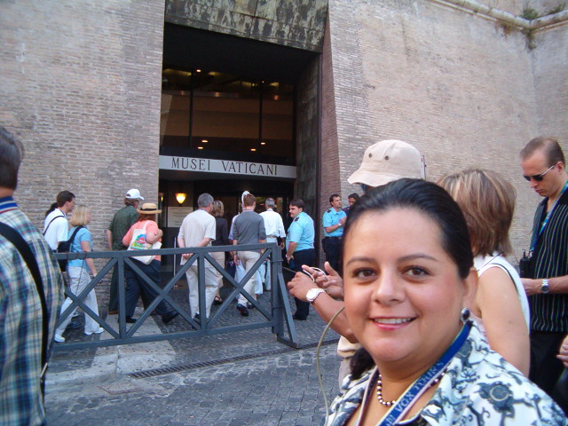 618x457 pixels (135K)