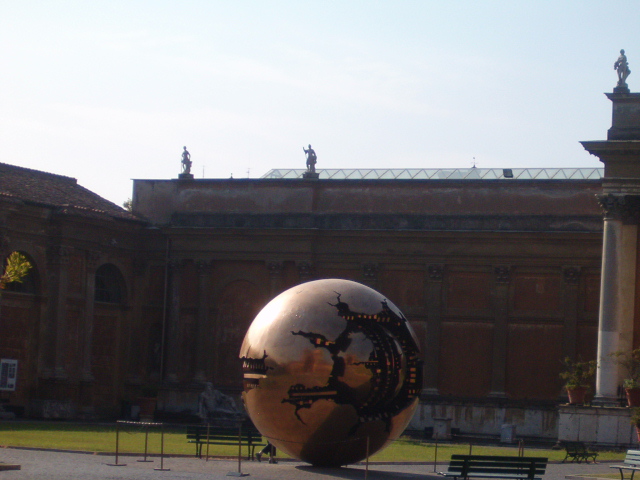 618x457 pixels (152K)