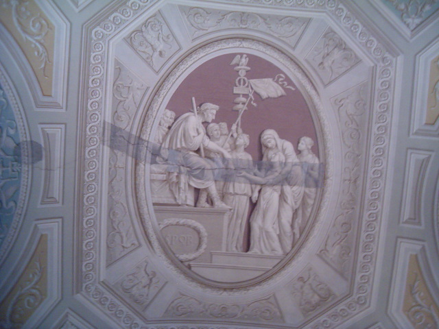 618x457 pixels (120K)