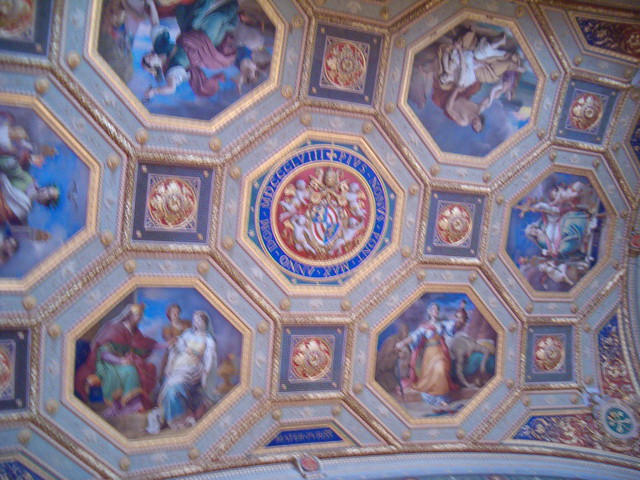 618x457 pixels (140K)