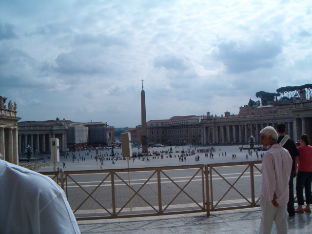 618x457 pixels (128K)