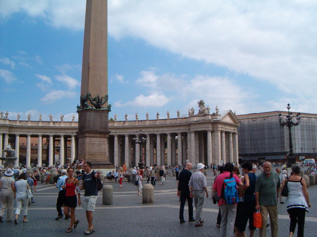 618x457 pixels (122K)