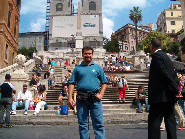 618x457 pixels (135K)