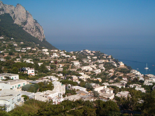 618x457 pixels (124K)