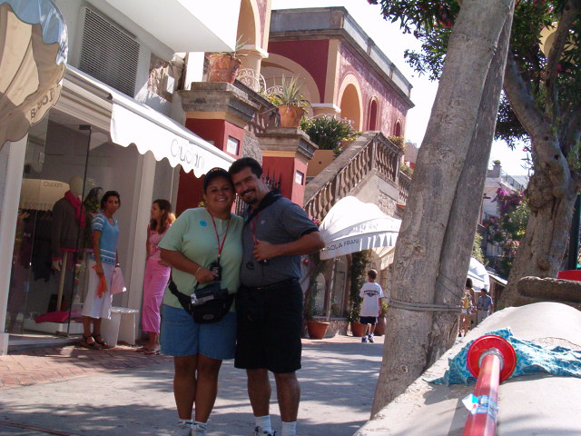 618x457 pixels (122K)