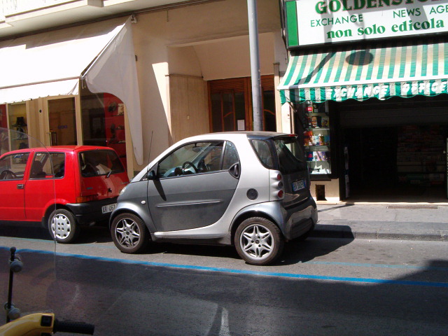 618x457 pixels (124K)