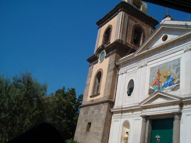 618x457 pixels (118K)