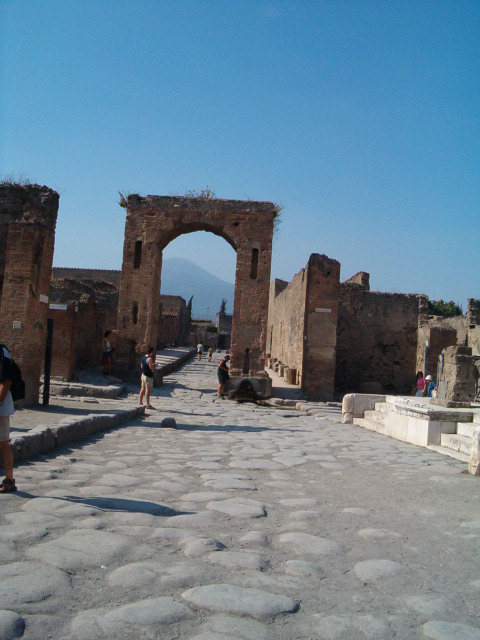 458x617 pixels (98K)